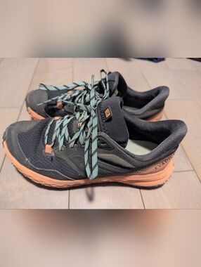 Women's Black and Peach Trail Runners with Mint Laces